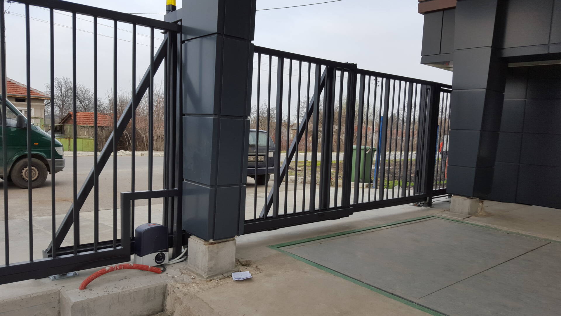 Sliding telescopic gates - Image 7