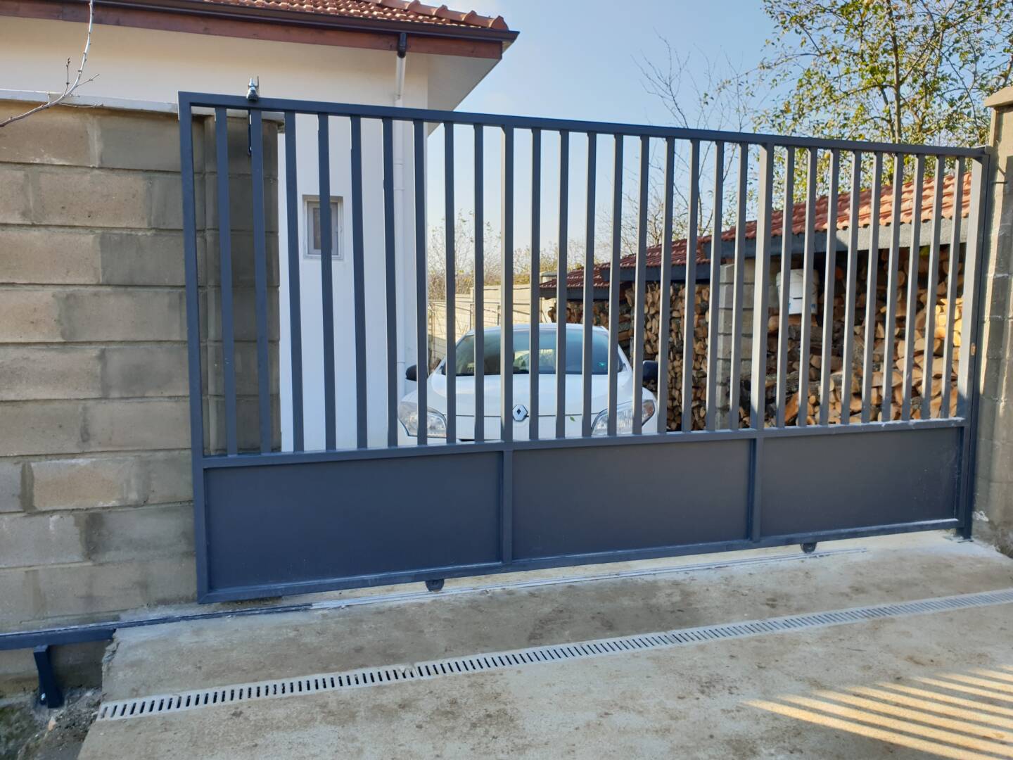 Metal sliding gates - Image 14