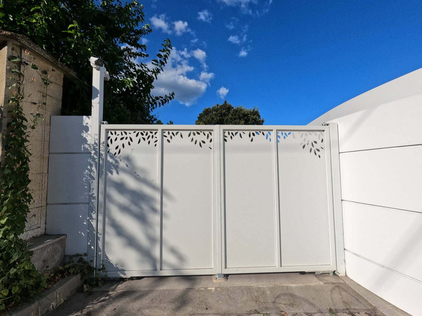 Single - and double - wing swing gates - Image 11