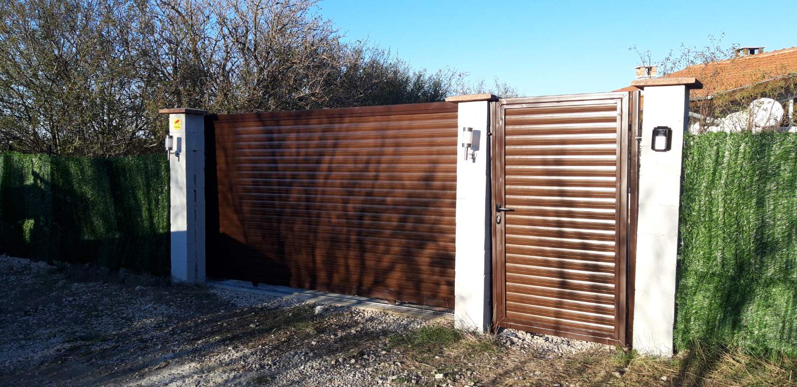 Metal sliding gates - Image 7