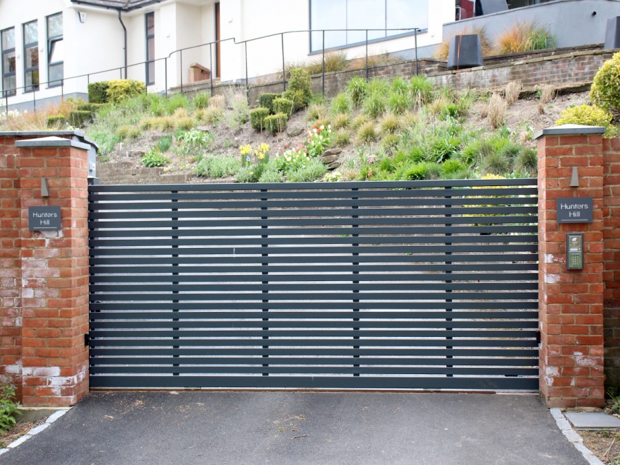 Metal sliding gates - Image 4